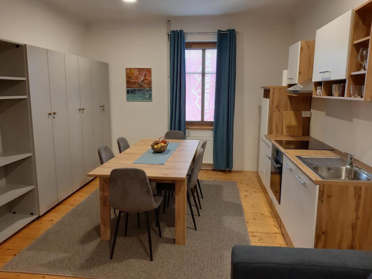 Triglav Apartment House كراني المظهر الخارجي الصورة